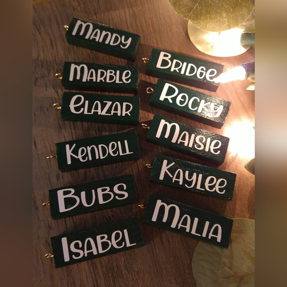 Stocking Tags Personalized Wooden Ornament Tags Set of 6 - Picture 5 of 5
